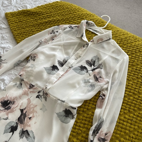 White floral midi dress - Picture 3 of 3